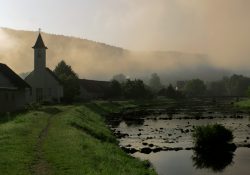 Ranní pohled na kapličku